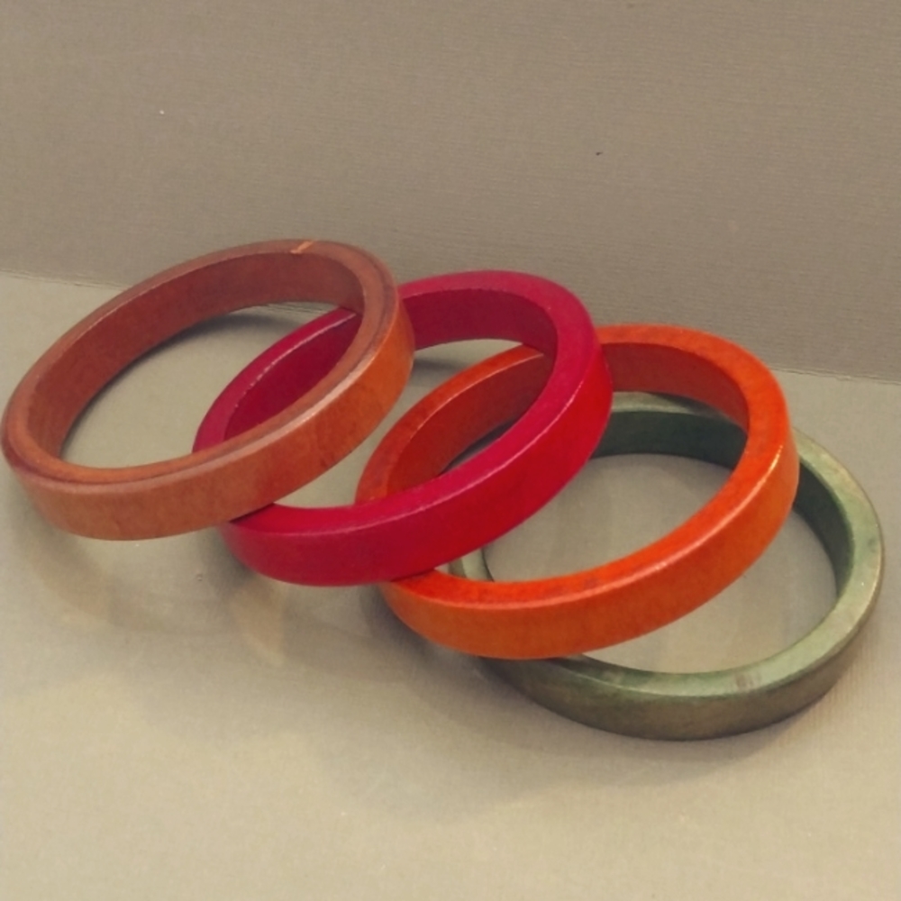 Set of 4 MCM bangle bracelets